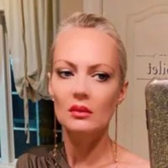 Meet your Posher, Shanna - Picture 7 of 8